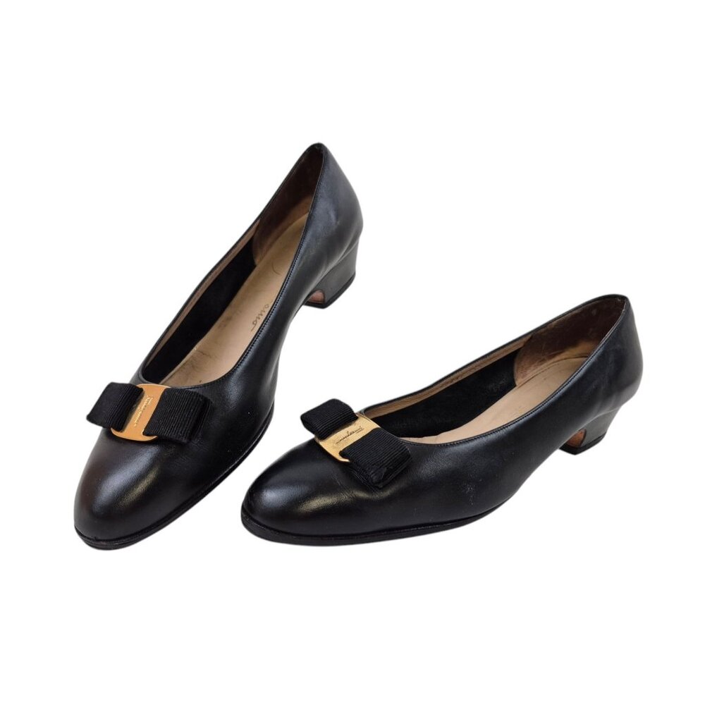 Salvatore Ferragamo Pumps Womens Size 9.5M Black Leather Shoes Bow Italy - Picture 5 of 13